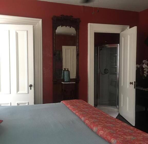 غرفة قياسية سرير كينج, Back Inn Time