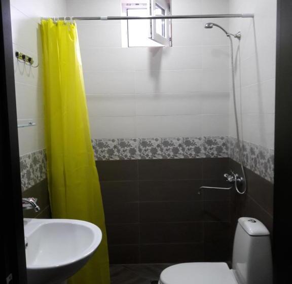 اتاق استاندارد سه نفره, Goga Guesthouse