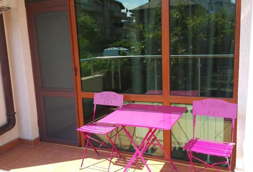 Номер Стандарт с Балконом, Guest House Beglik Tash