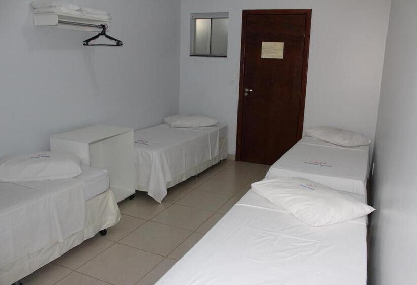 4인용 스탠다드 룸, Pousada Santana Trindade Goiás