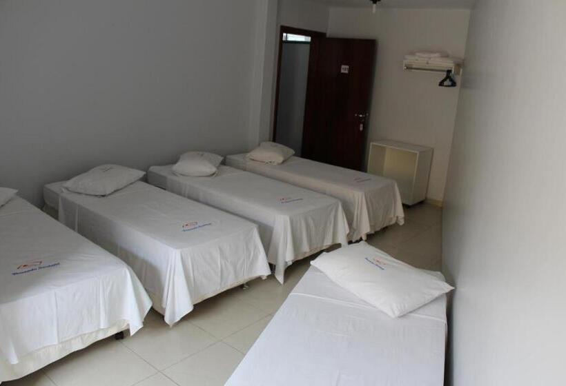 패밀리 룸, Pousada Santana Trindade Goiás