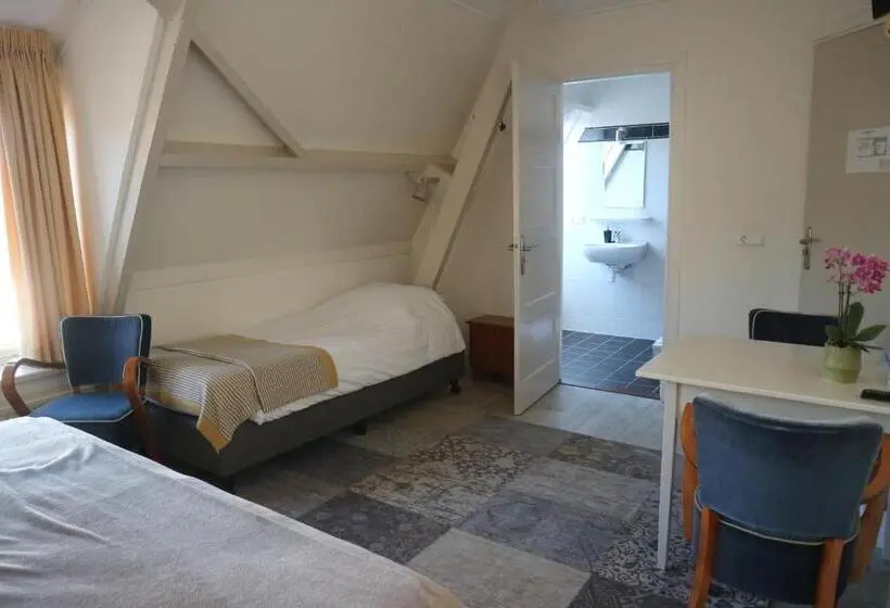 スタンダードトリプルルーム, B&b   Pension Het Oude Dorp