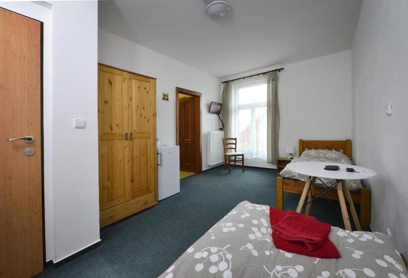 Habitación Estándar, Penzion Pivovar Podlesí