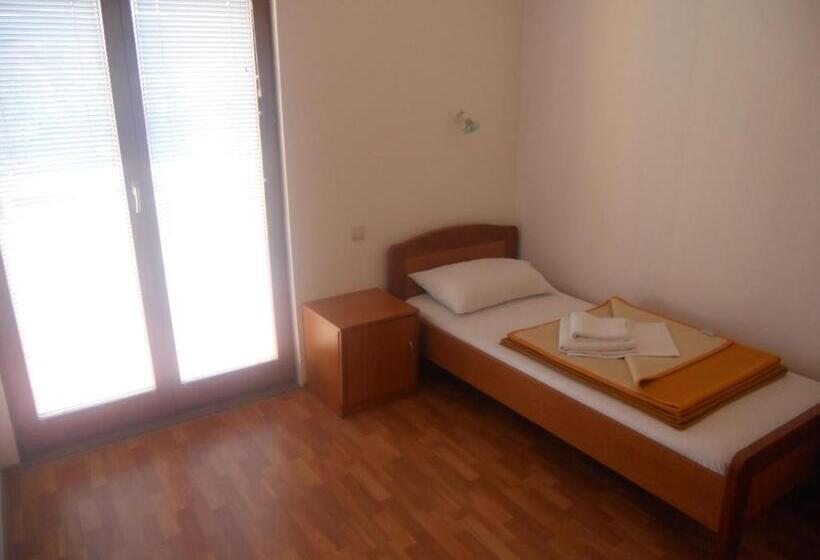 اتاق استاندارد یک نفره, Sobe Jasna