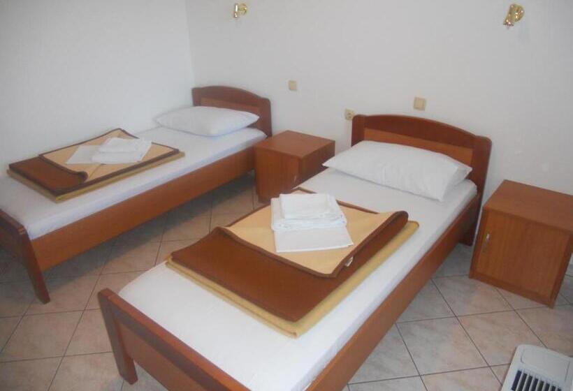 اتاق استاندارد, Sobe Jasna