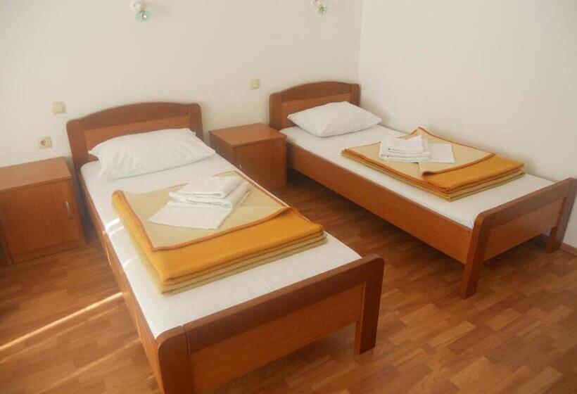 اتاق استاندارد, Sobe Jasna