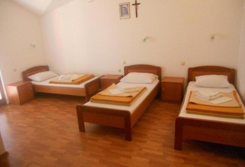 اتاق استاندارد سه نفره, Sobe Jasna