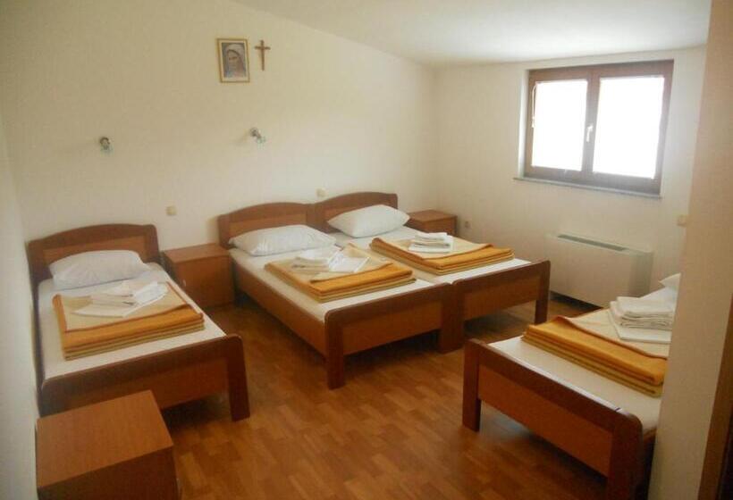 اتاق استاندارد چهار تخته, Sobe Jasna