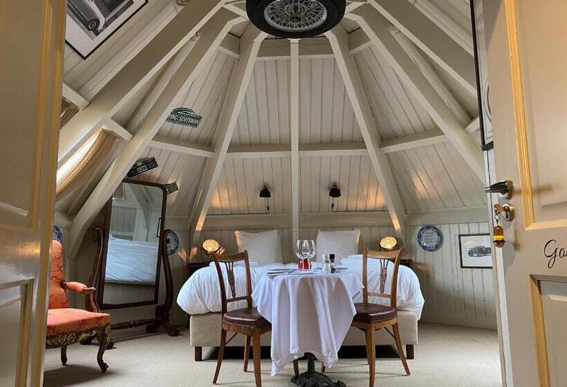 Номер Стандарт, Logement Aan De Vecht