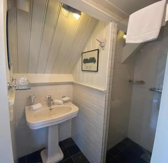 スタンダードルーム, Logement Aan De Vecht