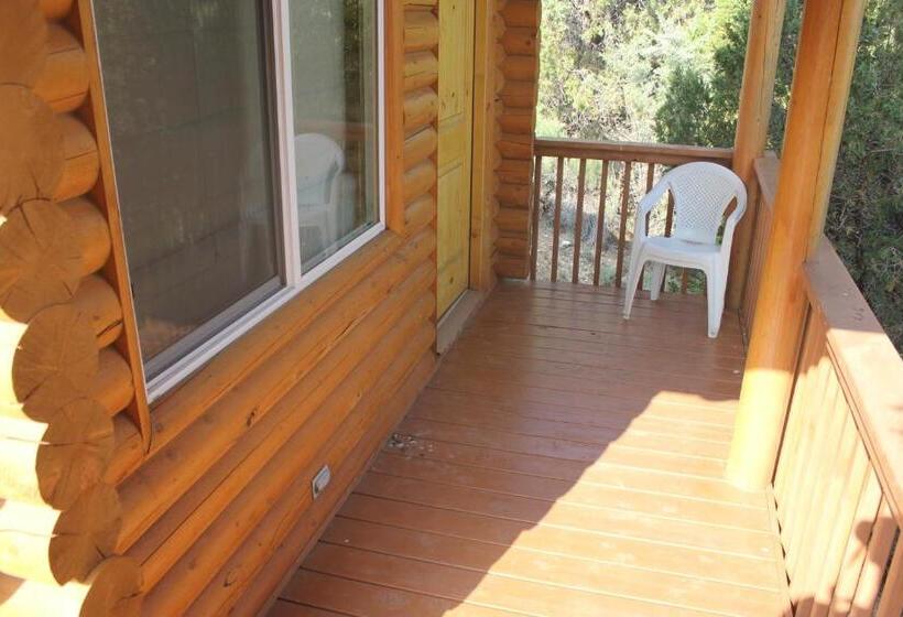 Standard studio with river view, Sevier River Ranch & Cattle Company