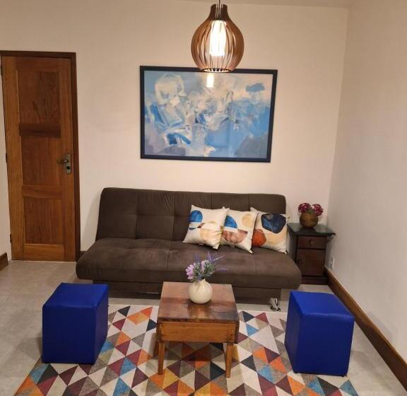 패밀리 스위트, 3 Palmeiras Guest Lounge