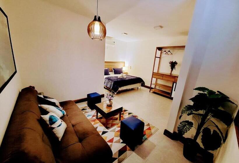 패밀리 스위트, 3 Palmeiras Guest Lounge