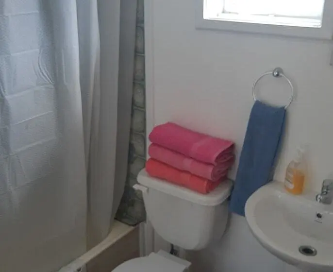 اتاق کلاسیک سه تخته, Hostal Klein