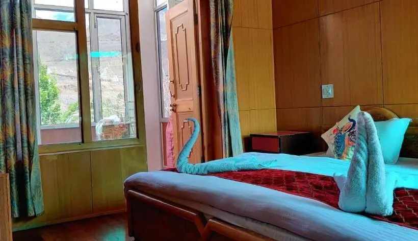 ファミリールーム, Youthok Guest House