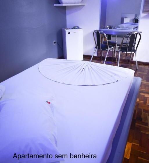 デラックスルーム, Motel Del Fuego