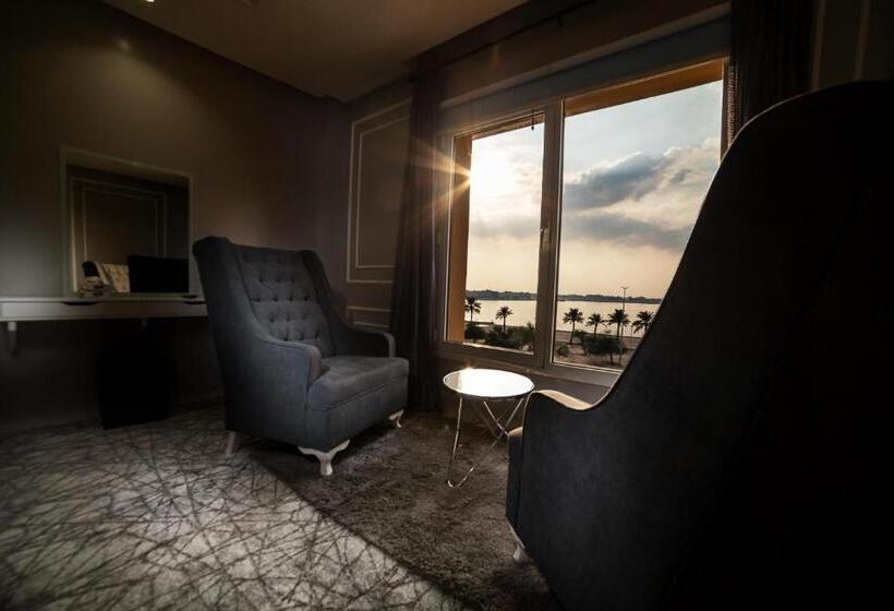 Люкс Кровать Кинг, Golden Garden Al Corniche