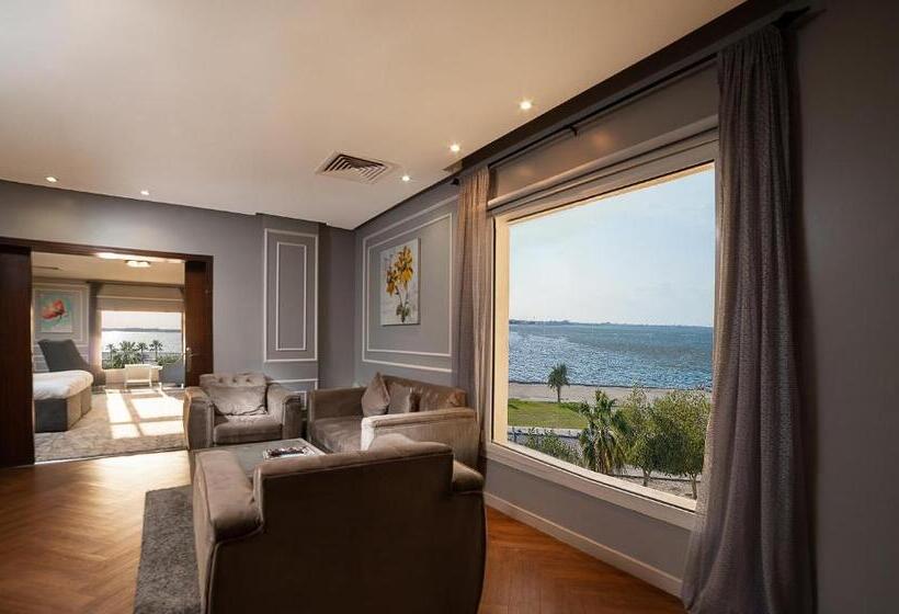 Люкс Deluxe Вид на Море, Golden Garden Al Corniche