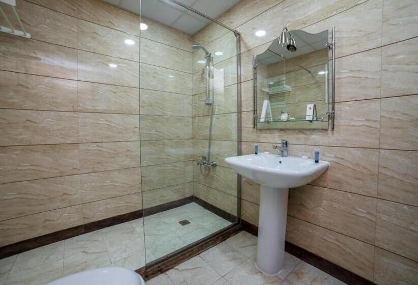 Люкс Повышенной Комфортности, Golden Garden Al Corniche