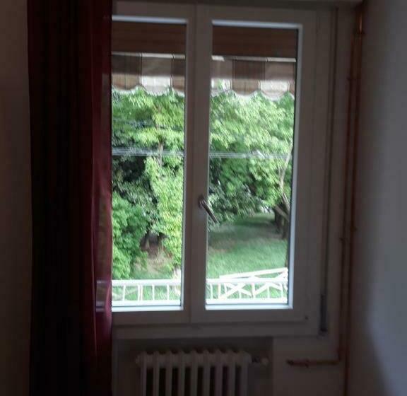 Номер Стандарт Индивидуальный Совместная Ванная, Venice Best Vacation