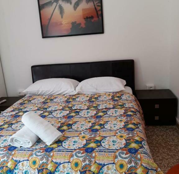 Номер Стандарт Совместная Ванная, Venice Best Vacation