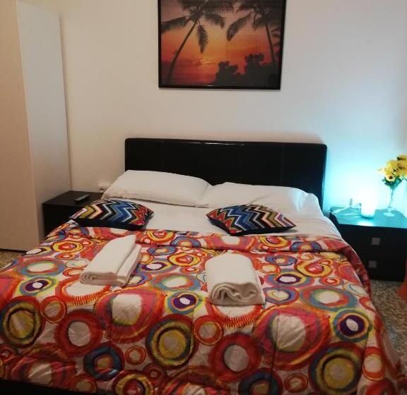 Номер Стандарт Совместная Ванная, Venice Best Vacation