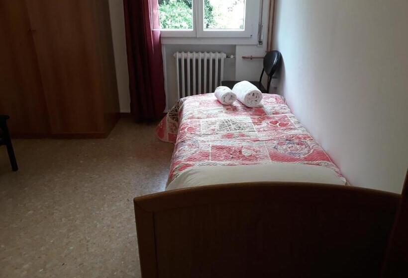 Номер Стандарт Индивидуальный Совместная Ванная, Venice Best Vacation