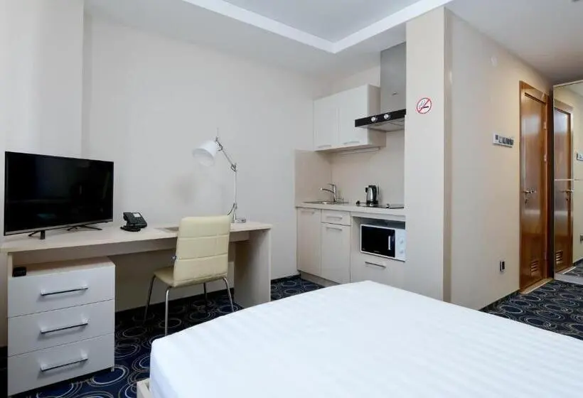 استودیوی استاندارد, Apart Hotel 92/2