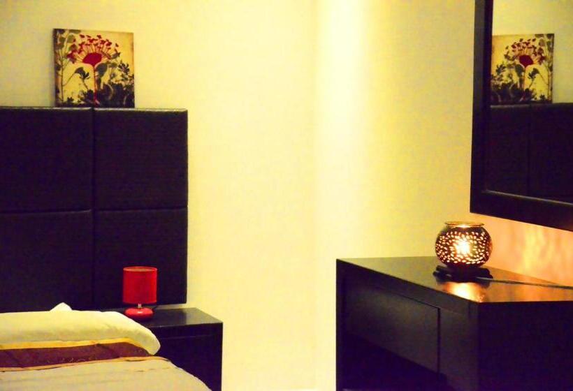 شقة غرفة واحدة, Oroub El Forssan