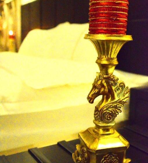 شقة غرفتين, Oroub El Forssan