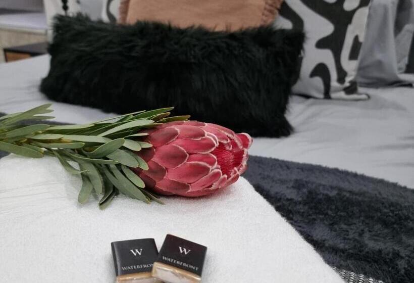 Family Suite, Waterfront Boutique Hotel Vanderkloof