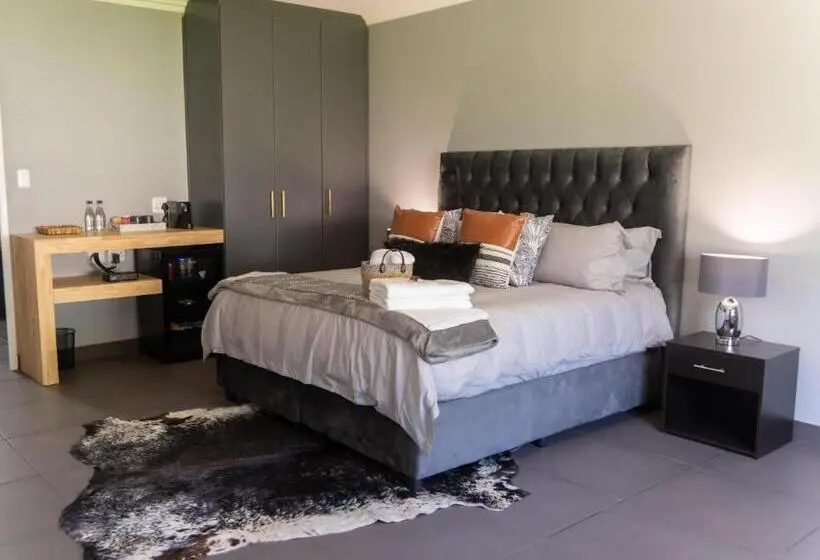 キングサイズベッドのスイートルーム, Waterfront Boutique Hotel Vanderkloof