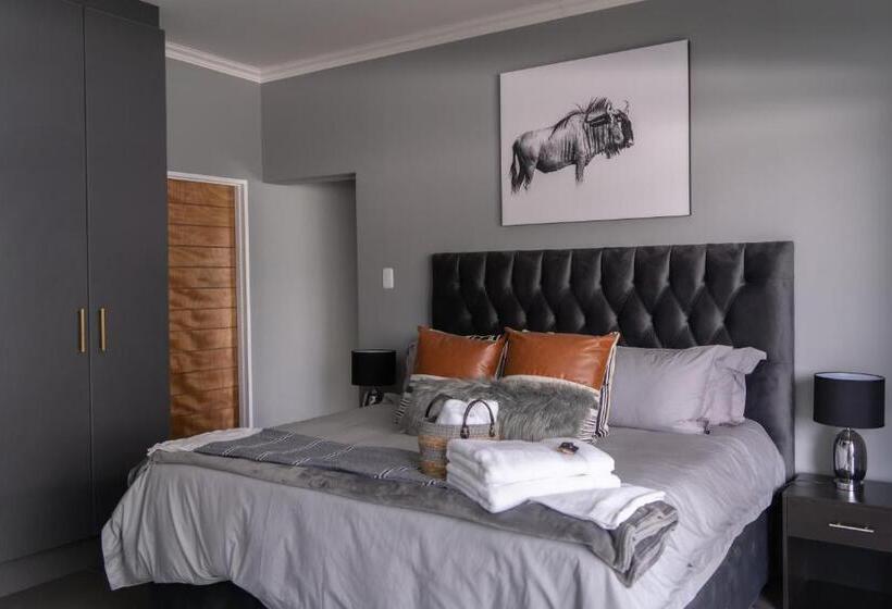 Семейный Номер Совместный Санузел, Waterfront Boutique Hotel Vanderkloof