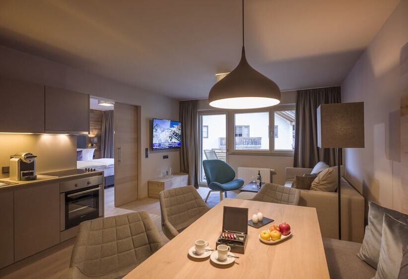 Апартаменты 1 Спальня, Postresidenz