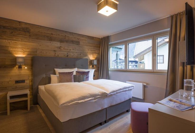 דירת חדר, Postresidenz