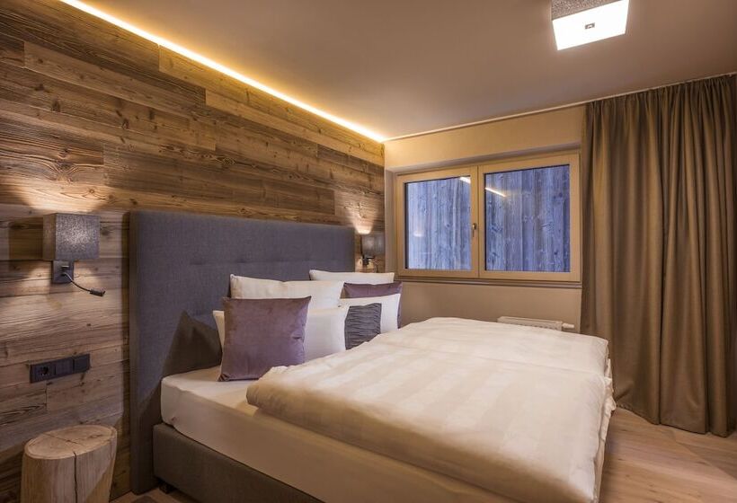 דירת שני חדרים, Postresidenz