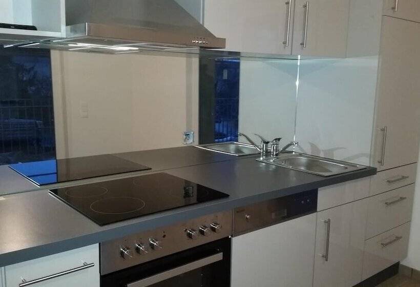 Студия Стандарт, T8