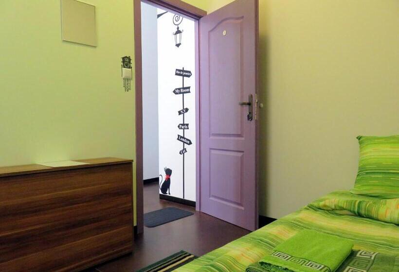 스탠다드 싱글 룸 공동욕실, Like Home Guest Rooms