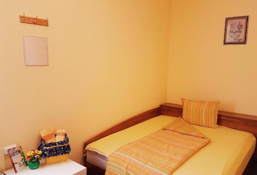 스탠다드 룸 공동 욕실, Like Home Guest Rooms