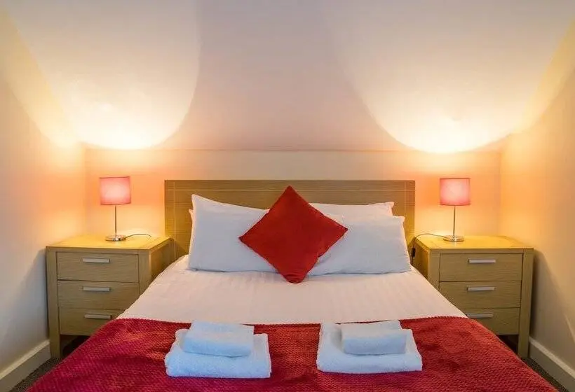 1 Bedroom Apartment, The Courtyard Apartments
