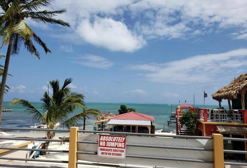 إستوديو قياسى مطل على البحر, Beach Side Condos Caye Caulker By Ccvh