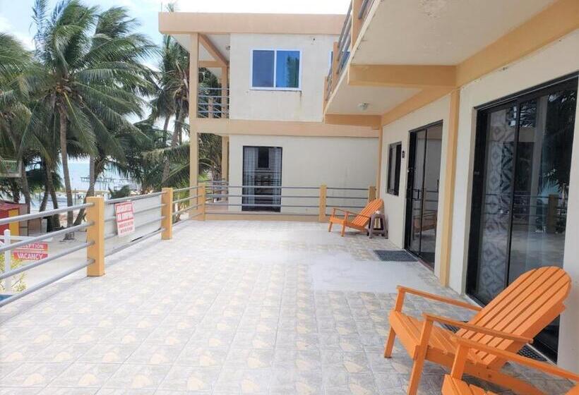 带海景的标准工作室, Beach Side Condos Caye Caulker By Ccvh