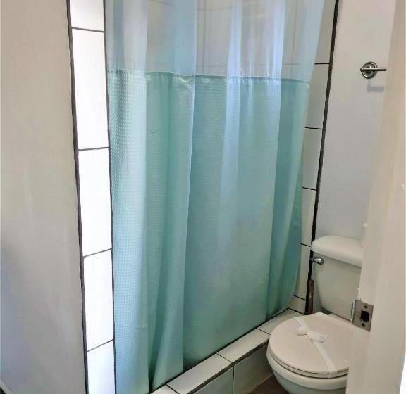 带1个卧室的带阳台的公寓, Beach Side Condos Caye Caulker By Ccvh