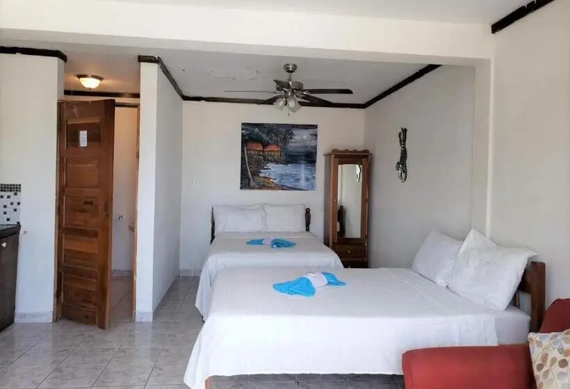 استودیوی استاندارد با چشم‌انداز دریا, Beach Side Condos Caye Caulker By Ccvh