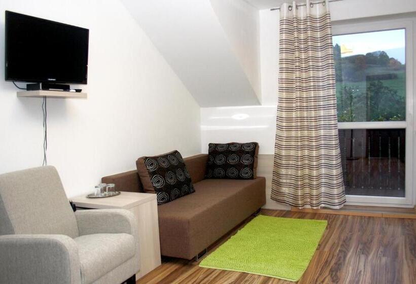 4인용 스탠다드 룸, Guest House Vila Pod Lesom