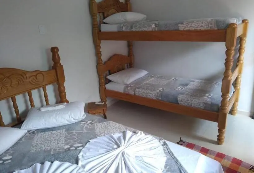 スタンダード４人部屋, Pousada Mandala