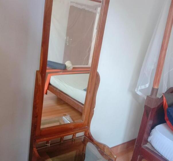 标准间, Romaclan Villa