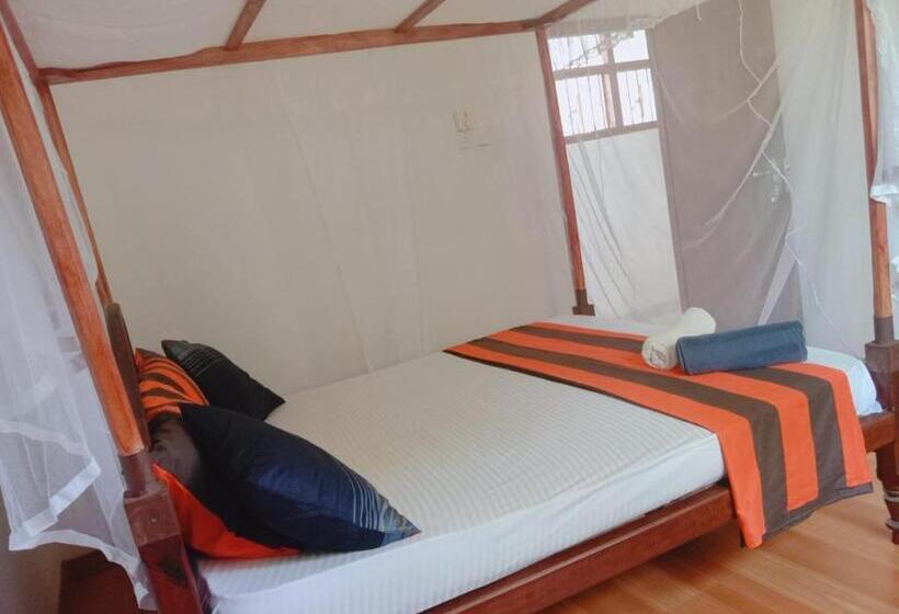 带大床的标准间, Romaclan Villa