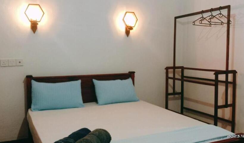 带大床的标准间, Romaclan Villa