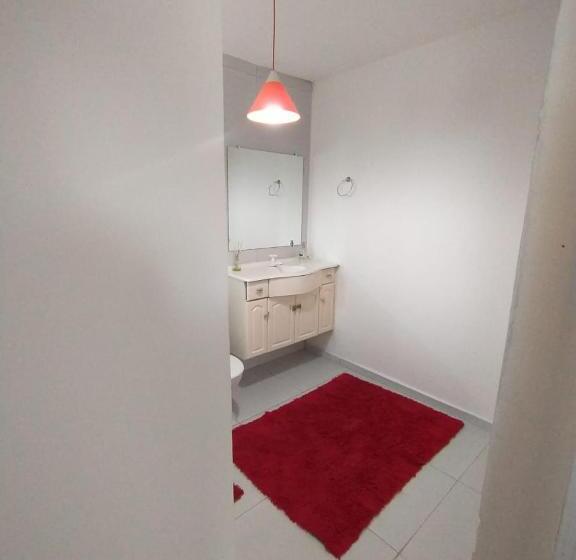 Medencére Néző Junior Suite, Vila Lia
